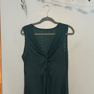 Elegant Green Sleeveless Dress